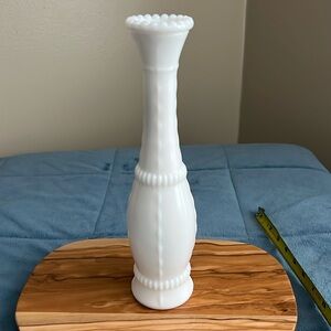 Milk glass
